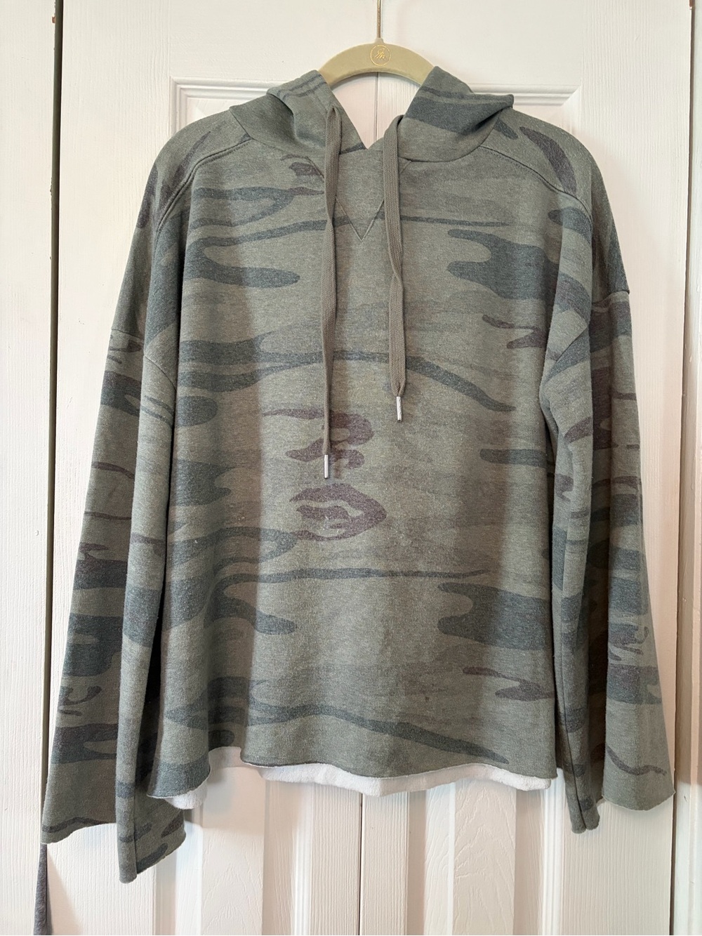 Z Supply Olive & Gray Camo Hooded Pullover Sweatshirt